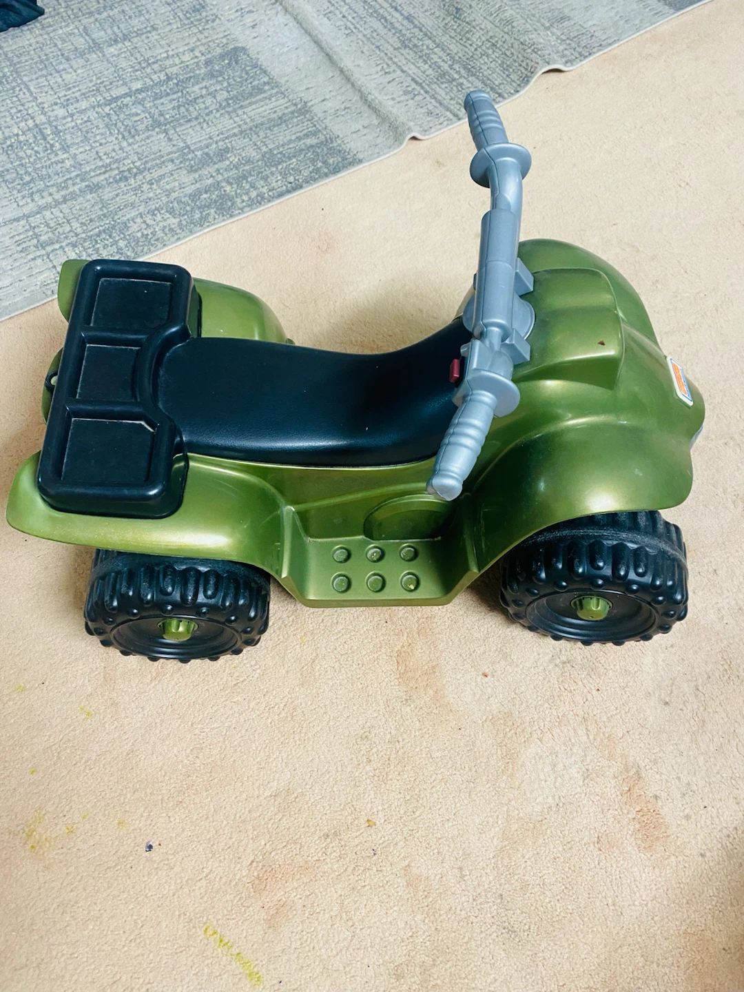 Kids electric ATV bike (like new) - photo 4