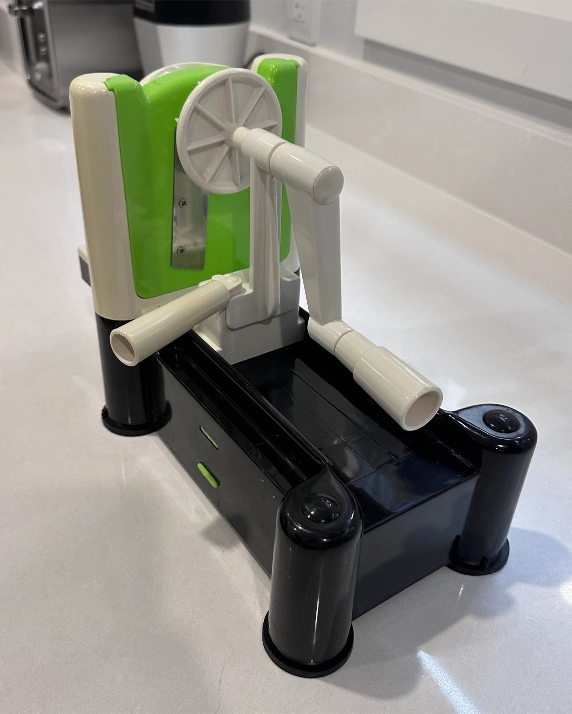 Vegetable Spiralizer with 3 Blades - photo 3
