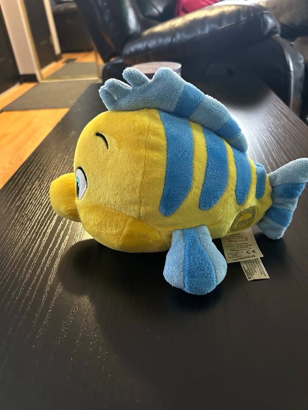 Disney Store Flounder Plush - photo 2