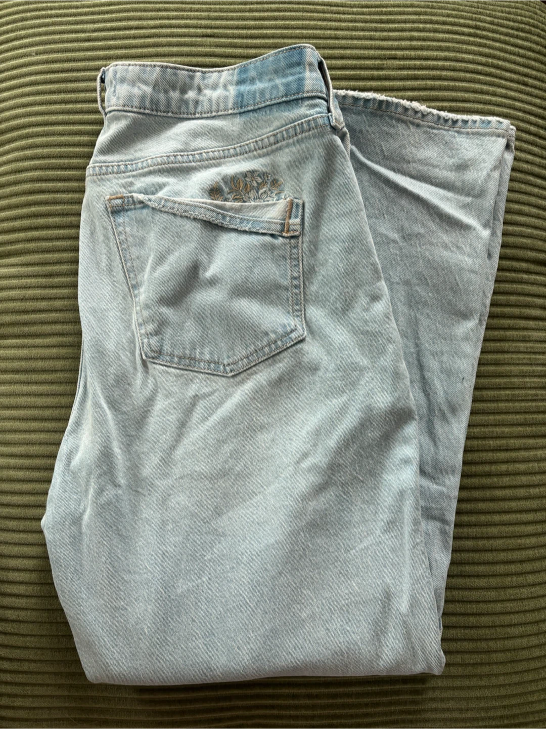 Abercrombie & Fitch Curve Love 90s Straight Jeans