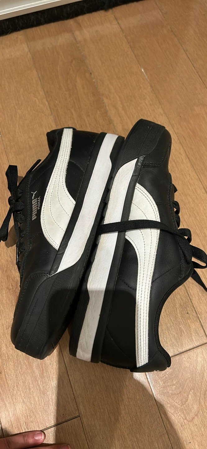 Puma Roma sneakers, black and white