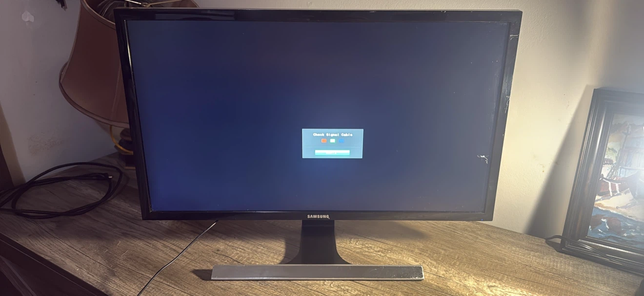 Samsung 28” monitor model LU28E590DS/ZA