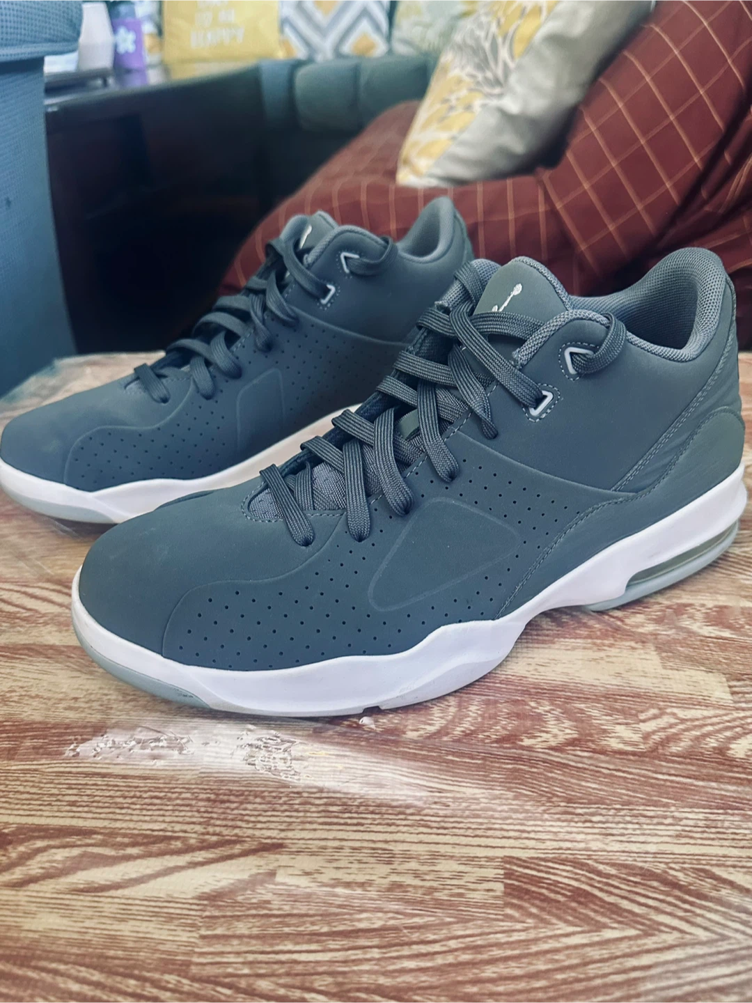 Jordan Max Aura Grey Sneakers waterproof size 10.5 - photo 2