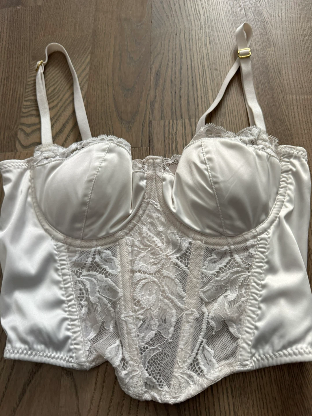 White Satin Lace Corset Top - photo 2