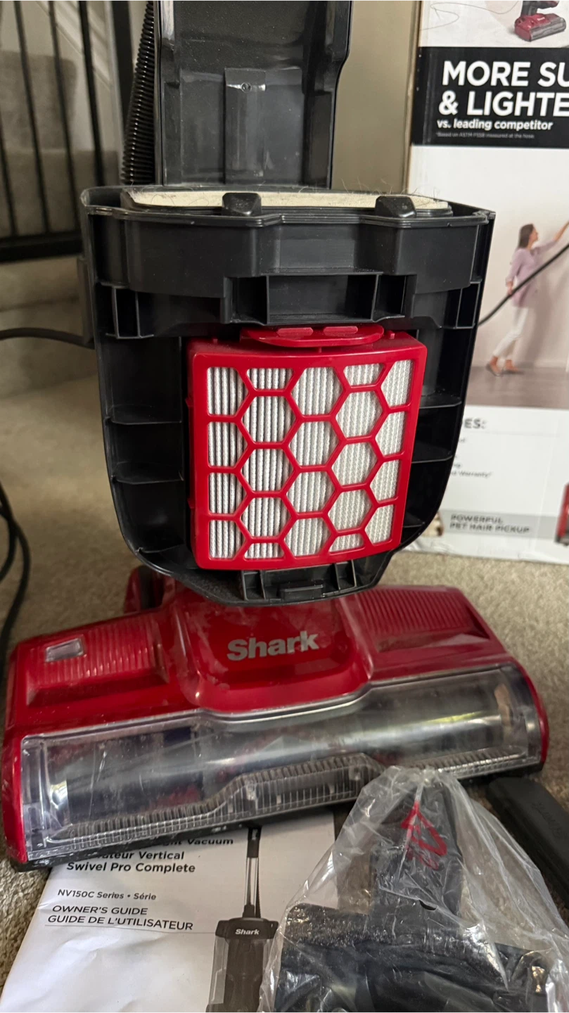 LIKE NEW Shark Navigator Lift-Away Pro Vacuum - photo 2