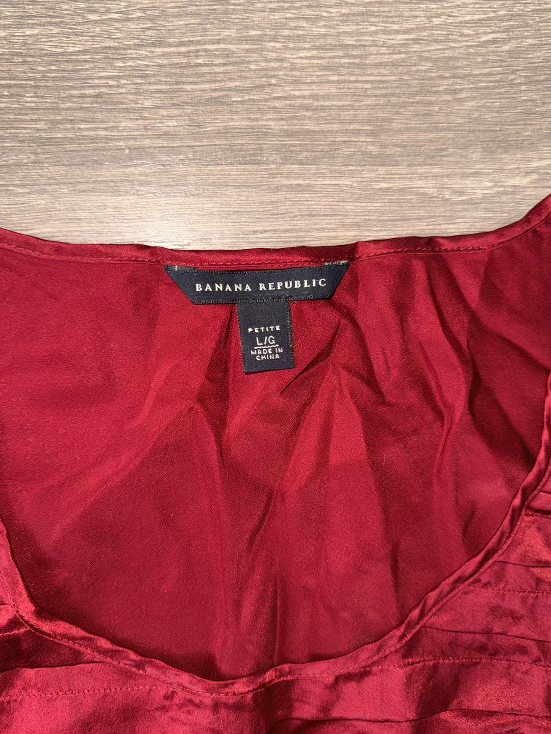 Banana Republic Red Silk Tank Top - photo 2