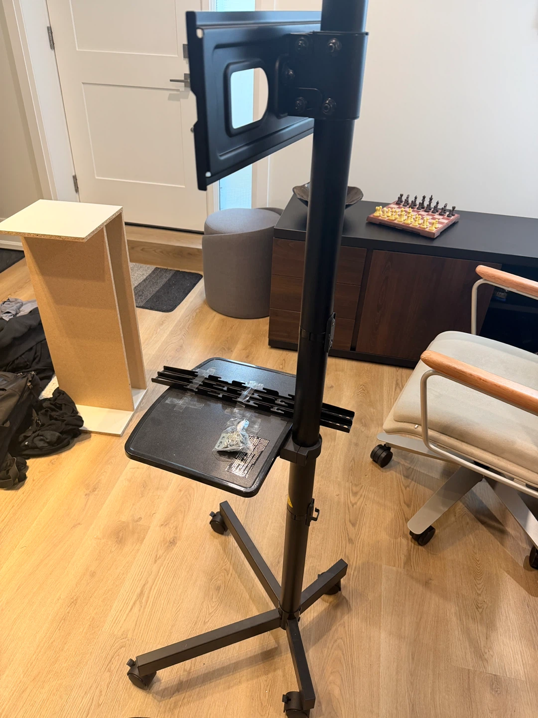 Mobile TV Floor Stand - photo 3