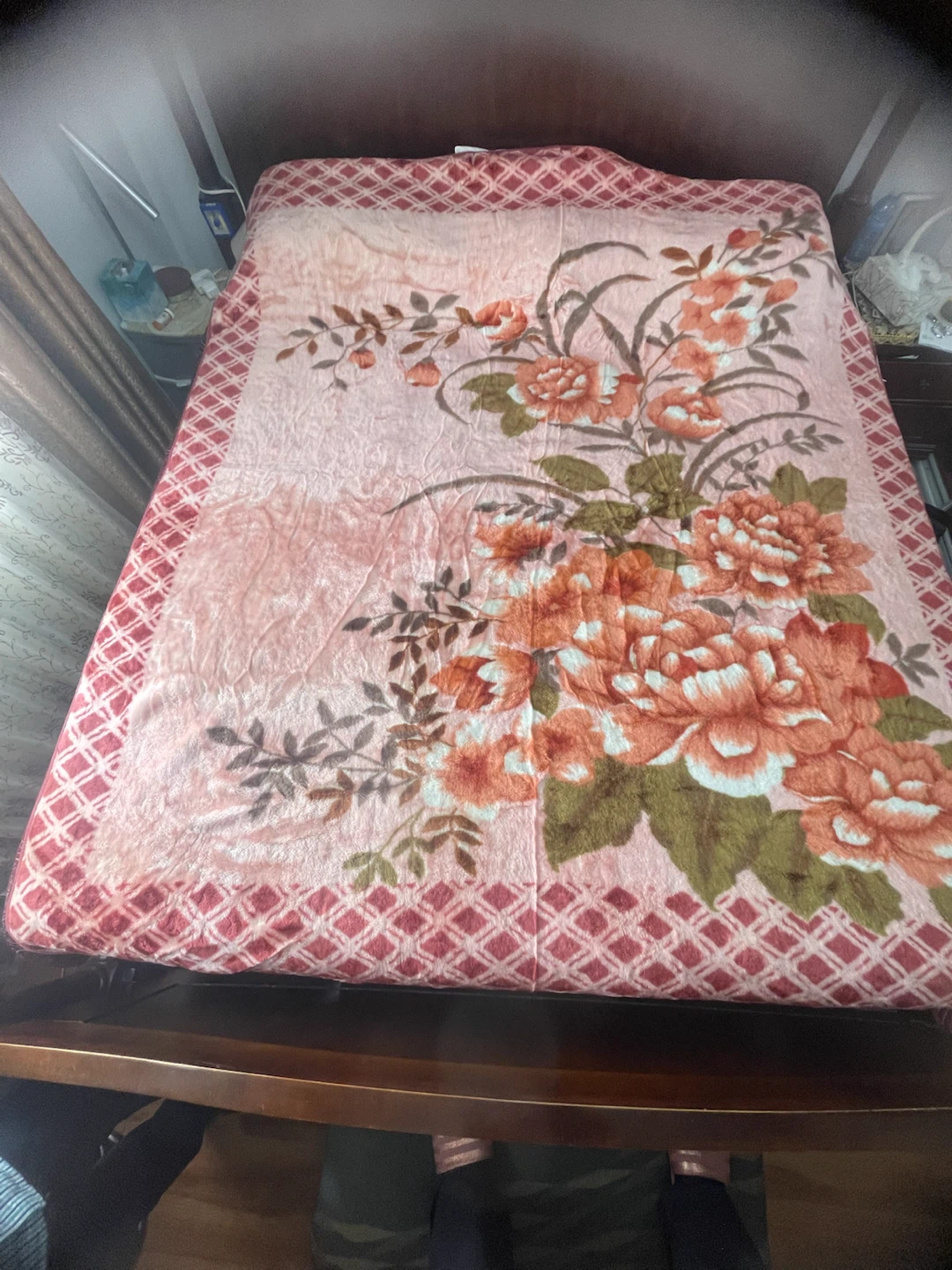 Floral Plush Blanket - photo 3