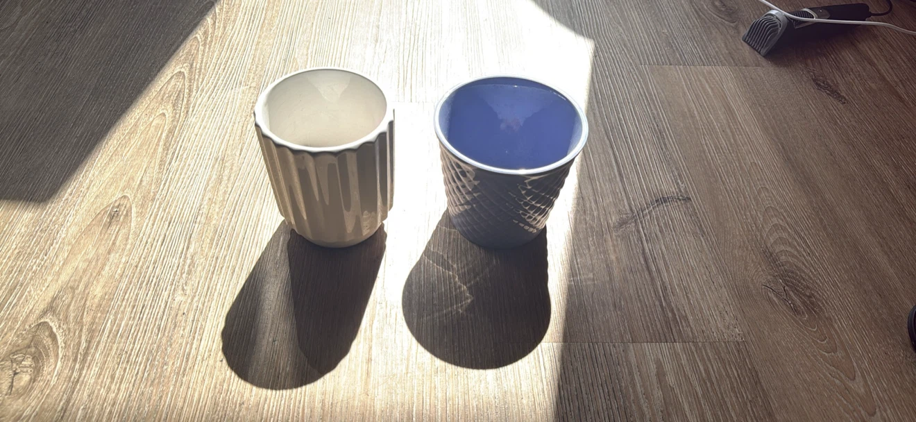 Set of Two Ceramic Planters - photo 2