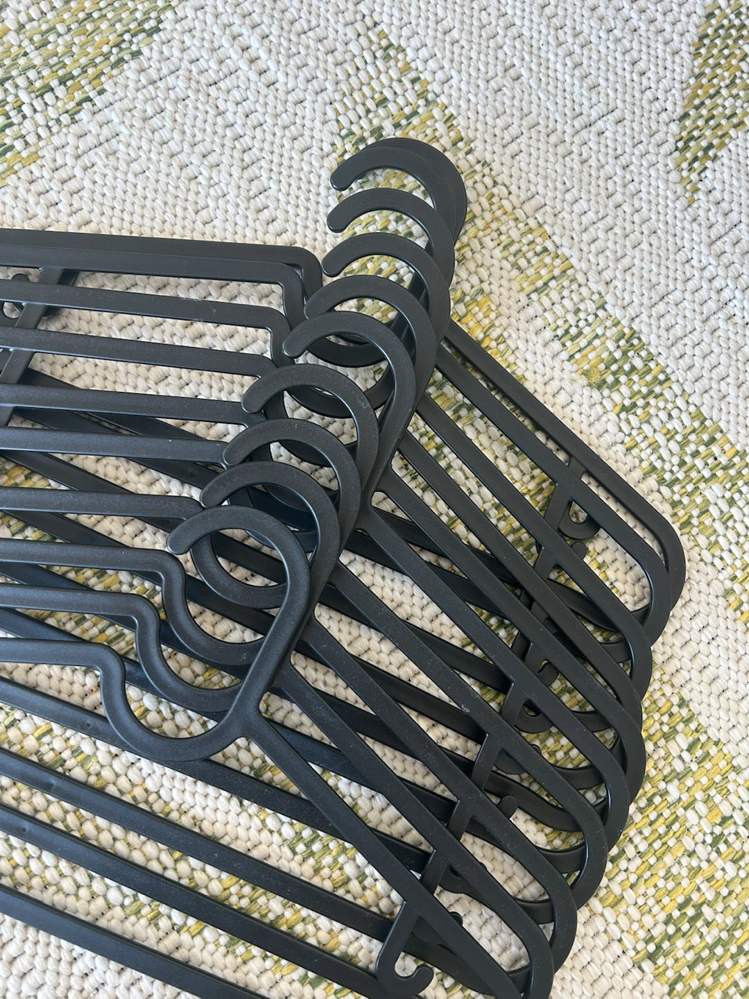IKEA - SPRUTTIG Set of 10 Black Hangers - photo 3