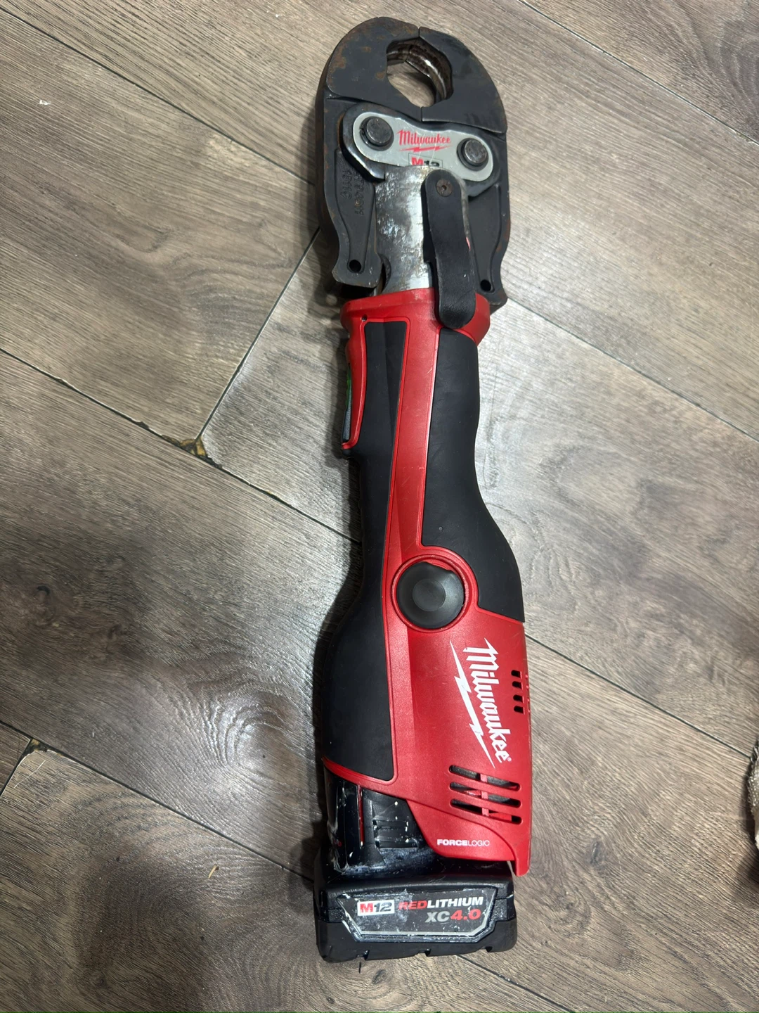 Milwaukee M12 Force Logic Press Tool - photo 2