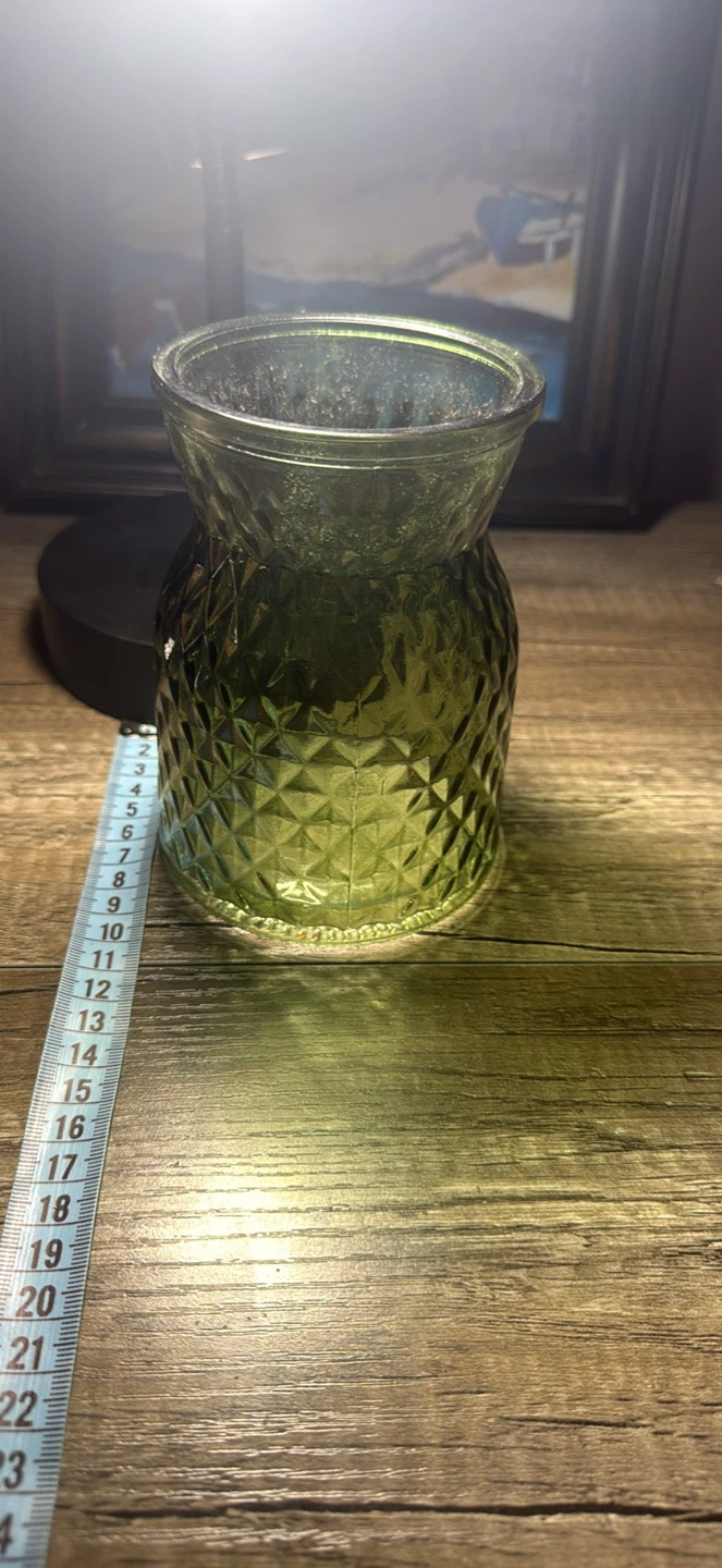 Green Diamond Pattern Glass Vase