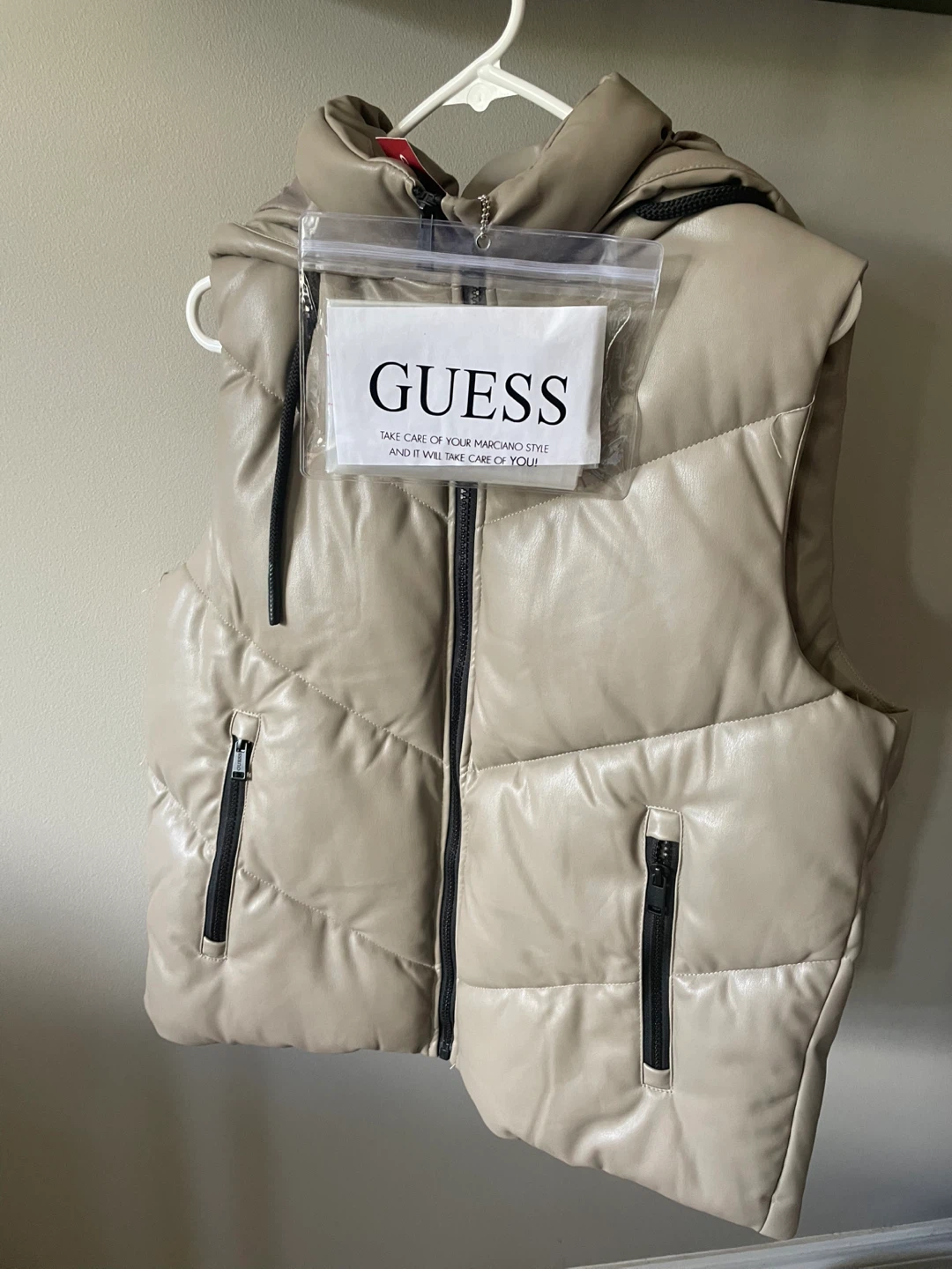 Guess Calah Puffer Vest Small