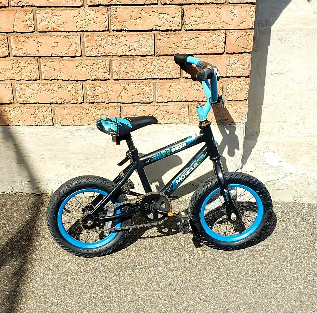 Movelo Rush 12-inch Kids Bicycle
