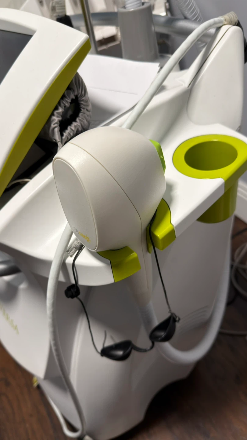 Venus Versa Multi-Treatment Aesthetic Device - photo 3