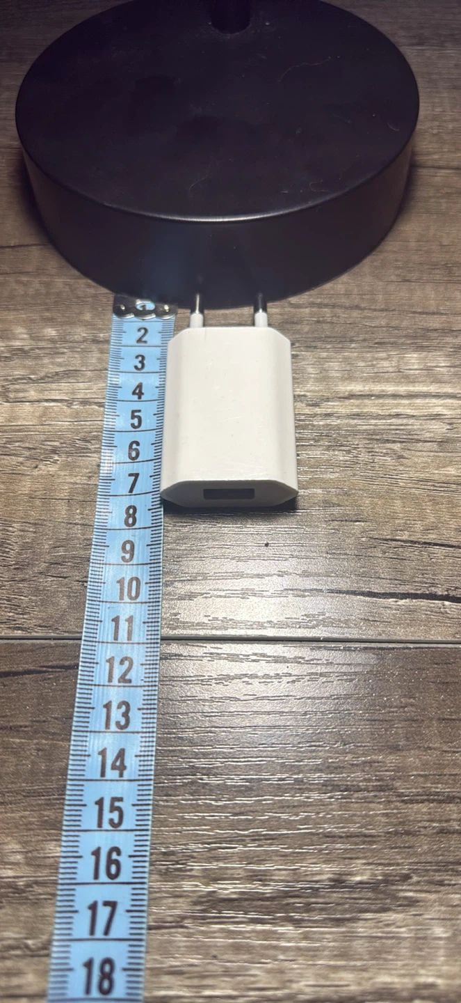 Apple brand 5w Europe plug to standard usb