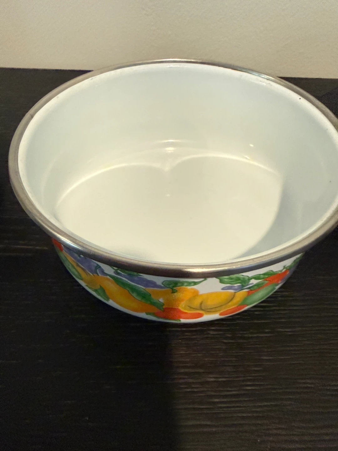 Set of 4 Vintage Enamel Fruit Print Mixing Bowls - photo 3