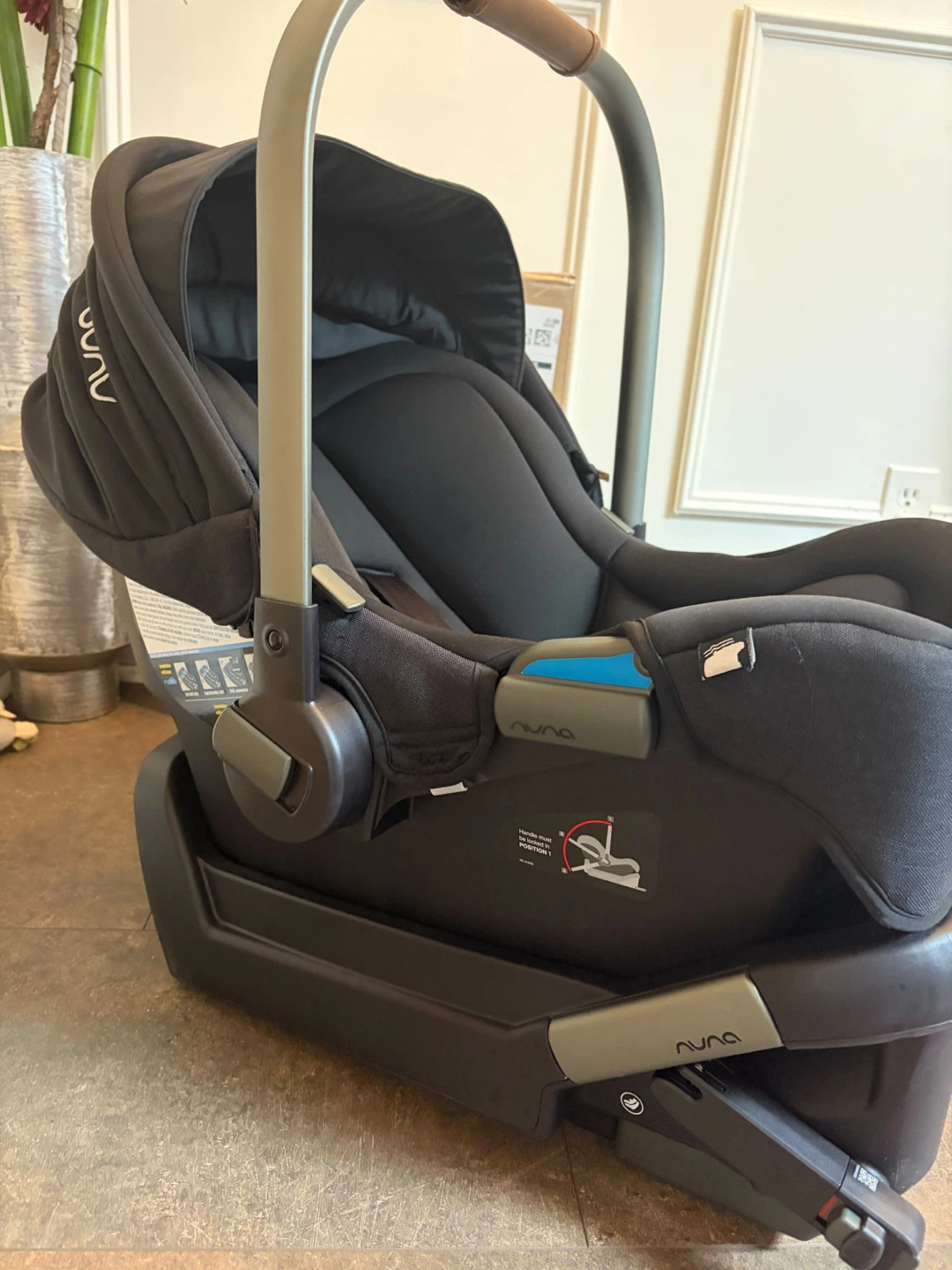 Nuna Infant Car Seat - photo 2