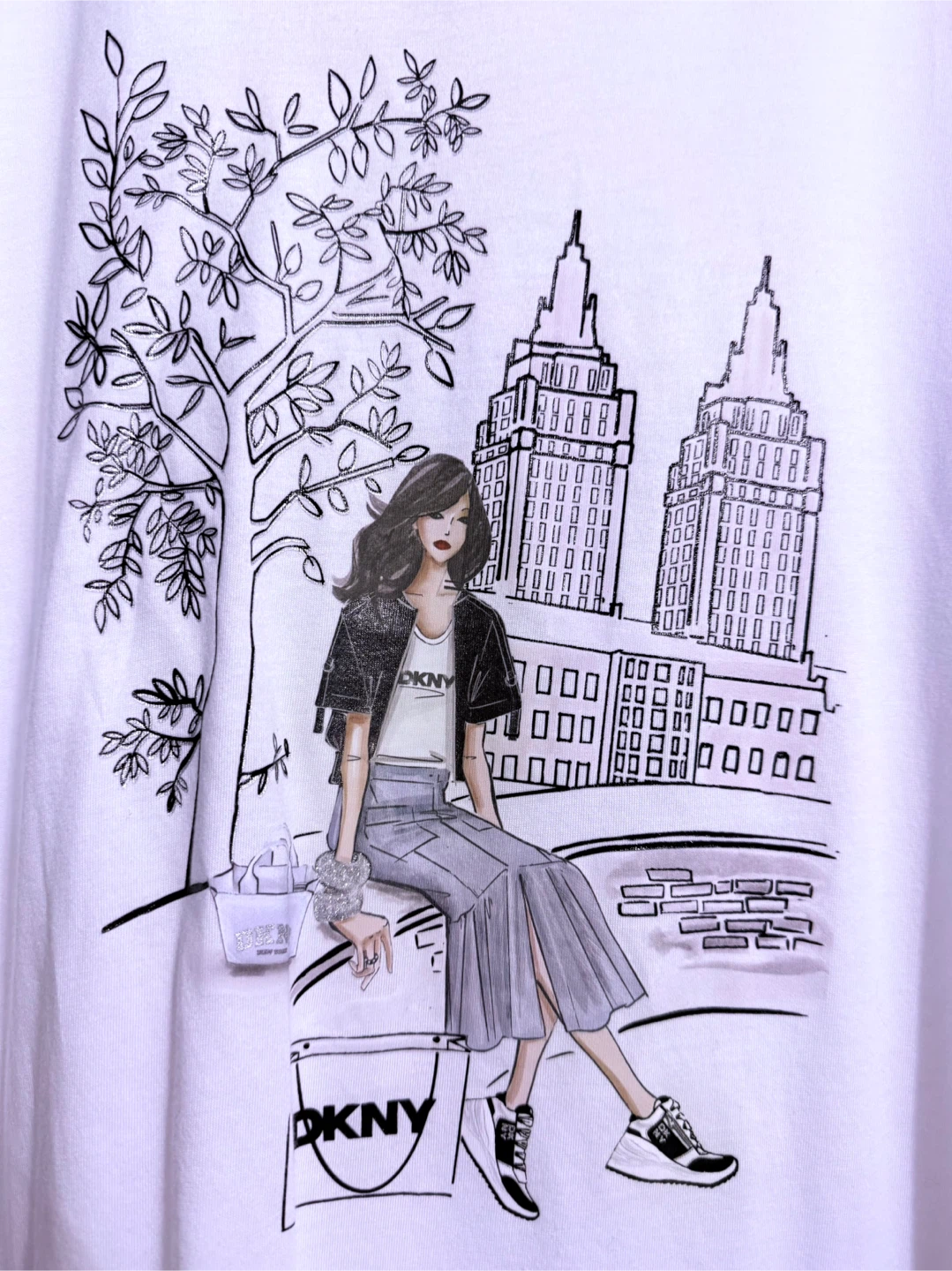 DKNY White Graphic T-Shirt - photo 3