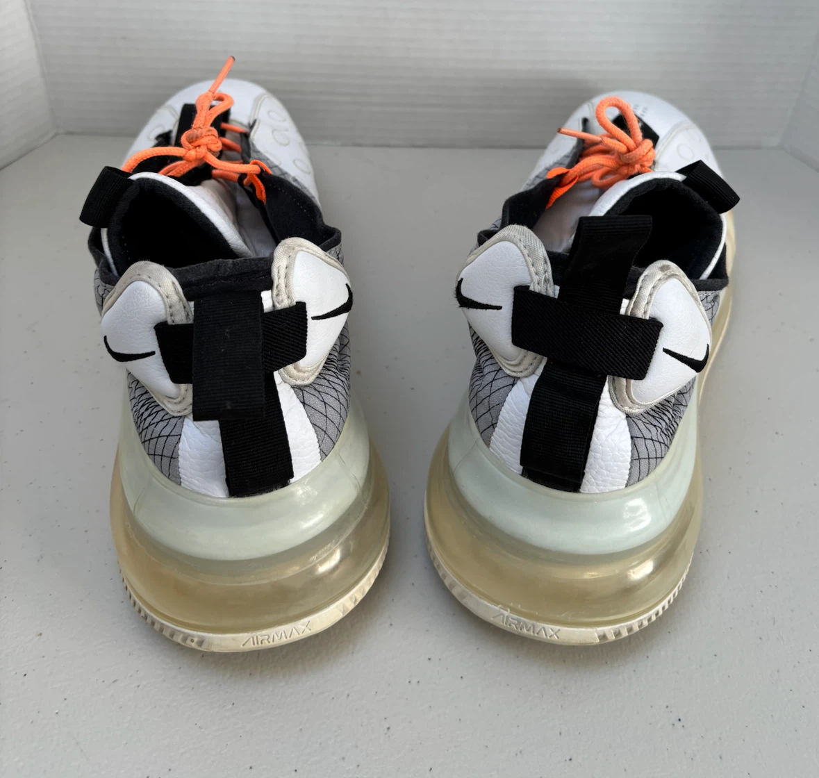 Nike Air Max 720 Sneakers Size 12 - photo 4
