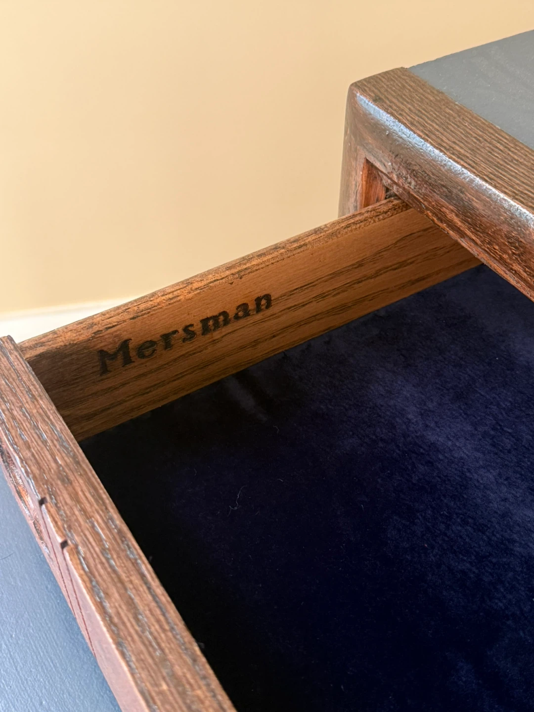 Mersman End Tables (Set of 2) - photo 5