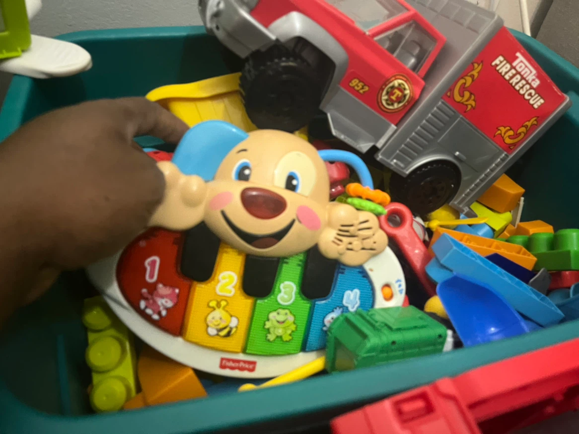 Assorted Children's Toy Bundle - photo 4