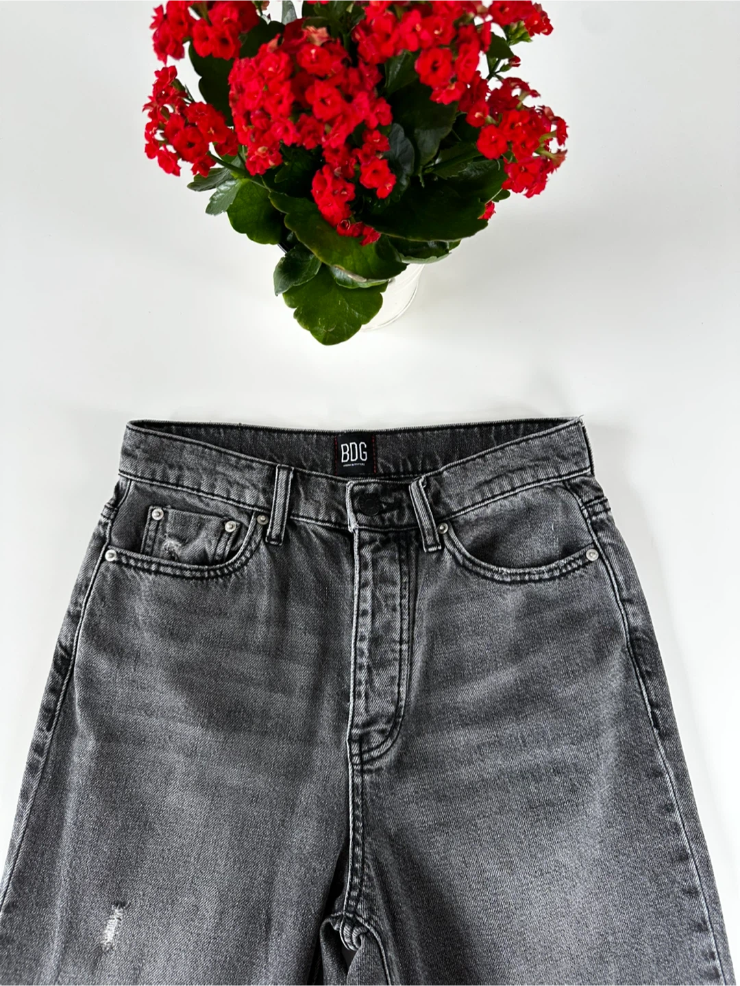 BDG Jeans - Size 26 - photo 2