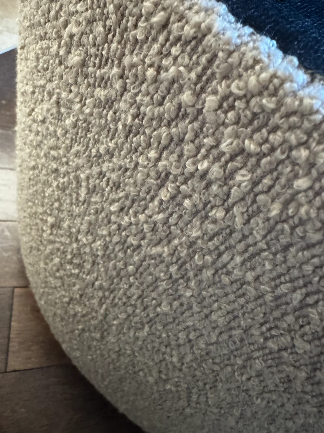 Renwil Round Boucle Ottoman - photo 3