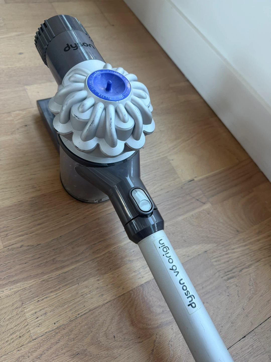 Dyson V6 Origin Cordless Vacuum