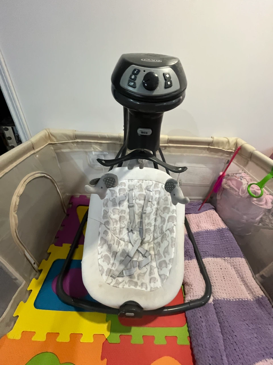 Graco Baby Swing