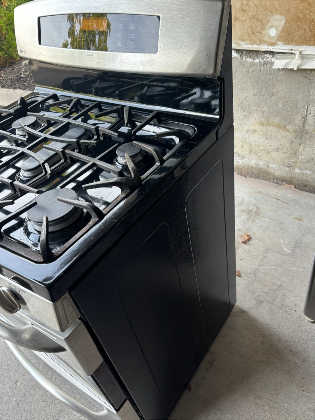 GE Profile Gas Range - photo 5