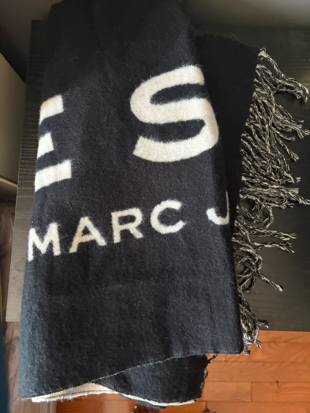 Marc Jacobs Black and White Scarf - photo 5