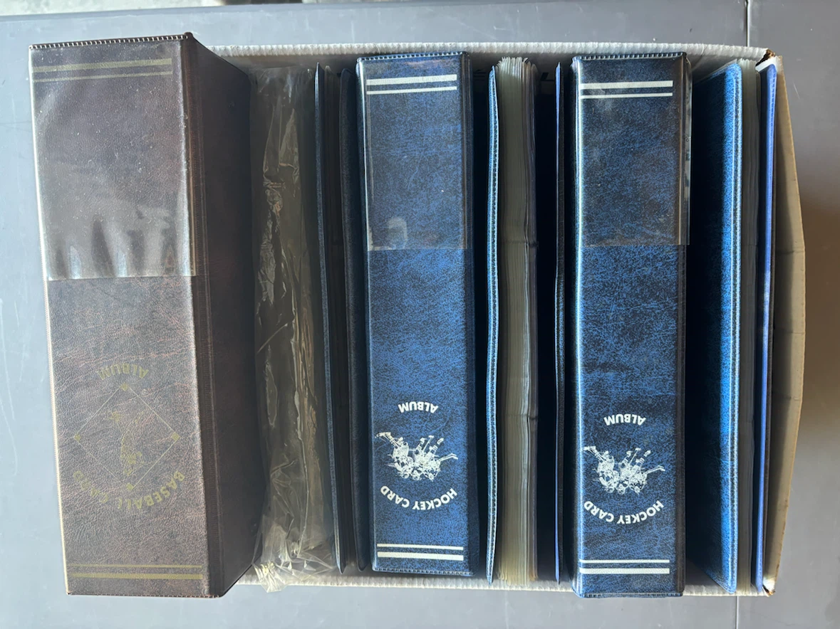 Set of 5 Sports Card Albums - photo 2