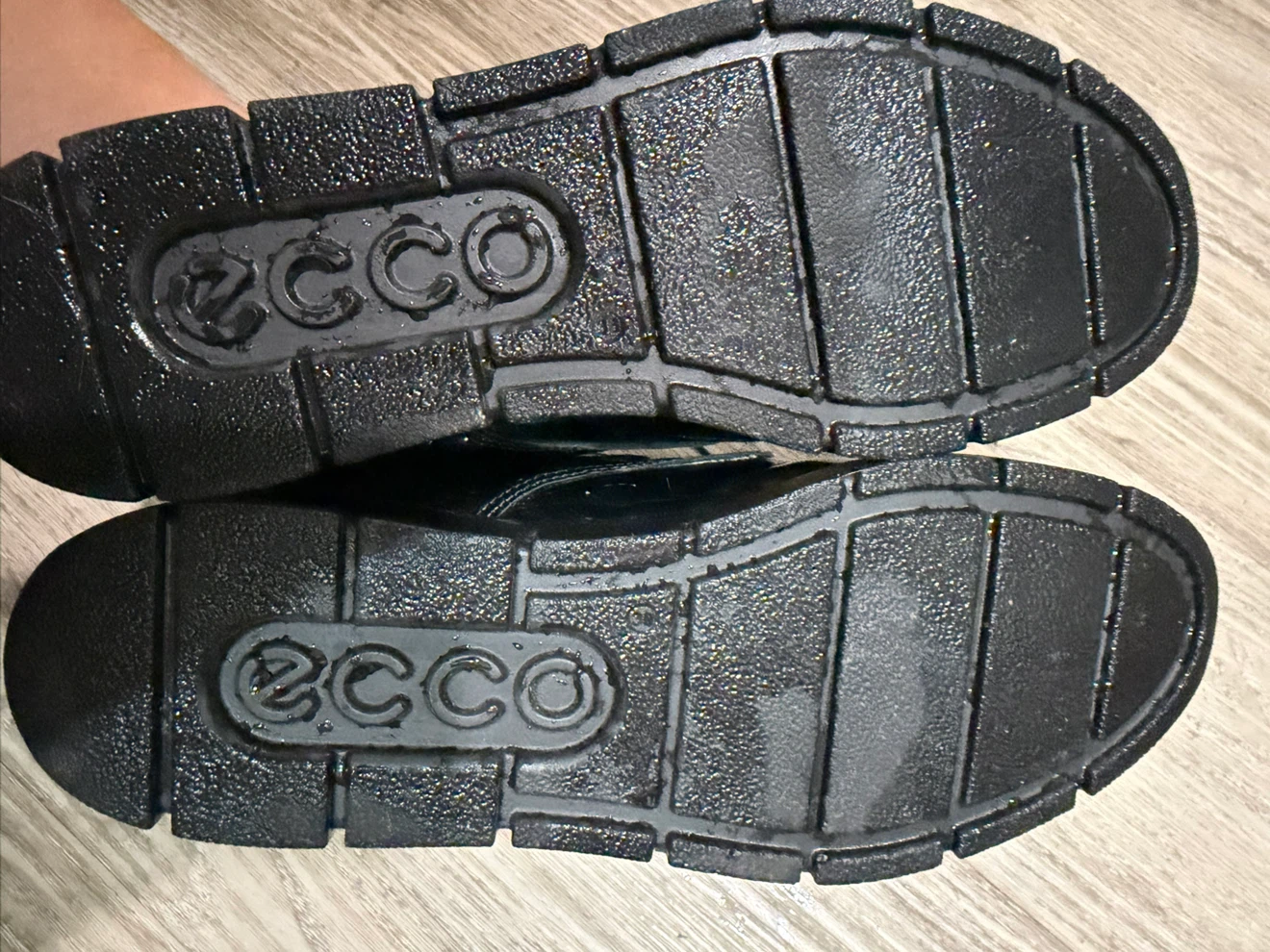 ECCO Black Patent Leather Lace-Up Shoes - photo 5