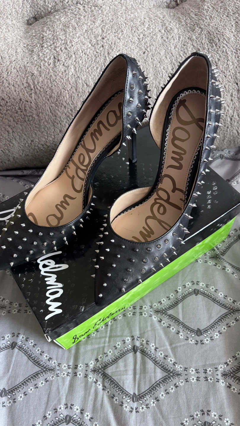 Sam Edelman Hadlee Black Leather Spiked Heels Size 8