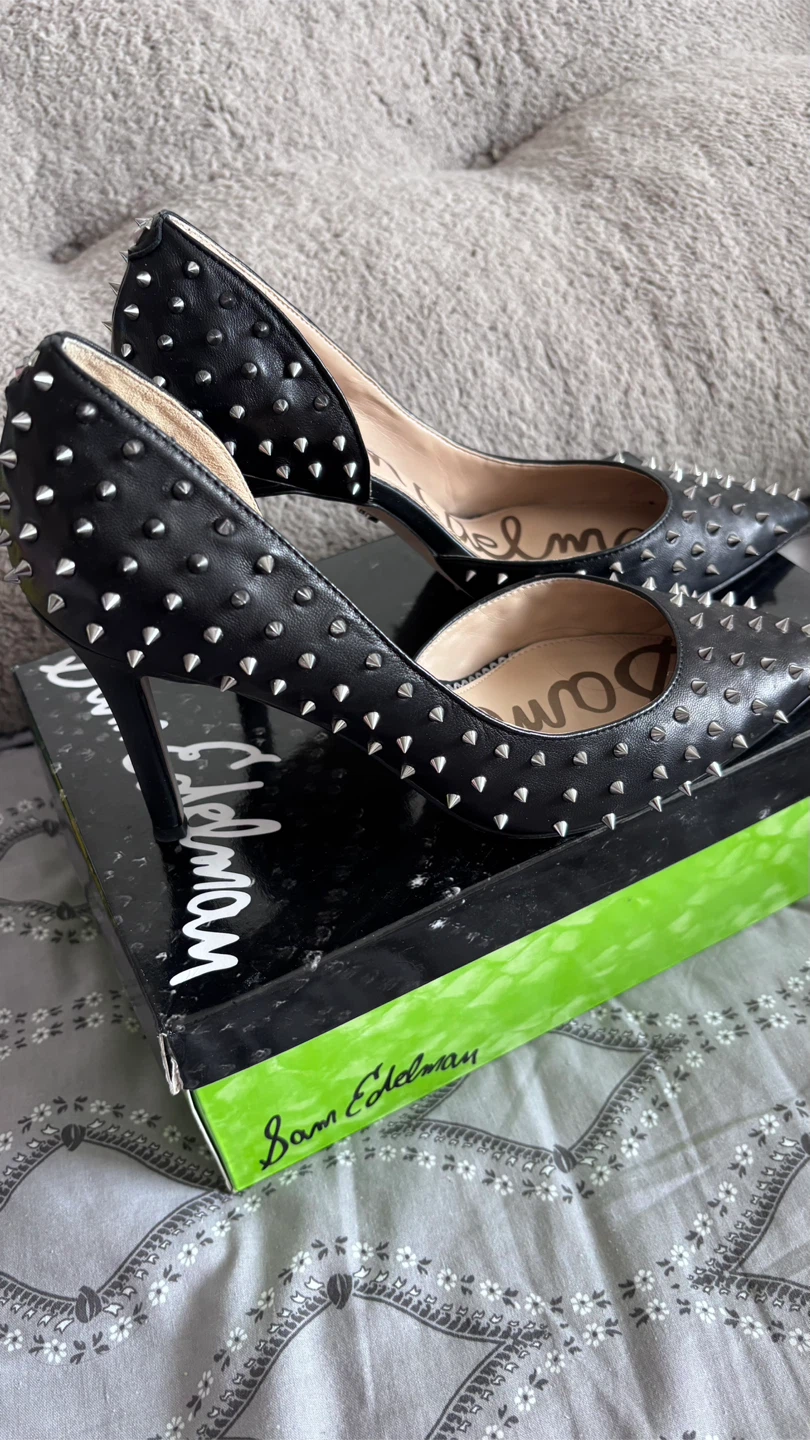 Sam Edelman Hadlee Black Leather Spiked Heels Size 8 - photo 4