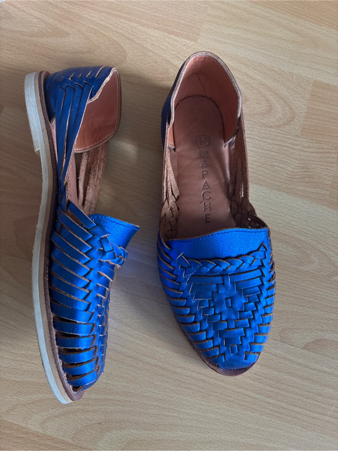 Mapache women leather sandals, metallic blue, size 39