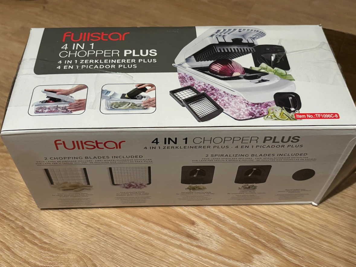 Fullstar 4-in-1 Vegetable Chopper Plus - READ