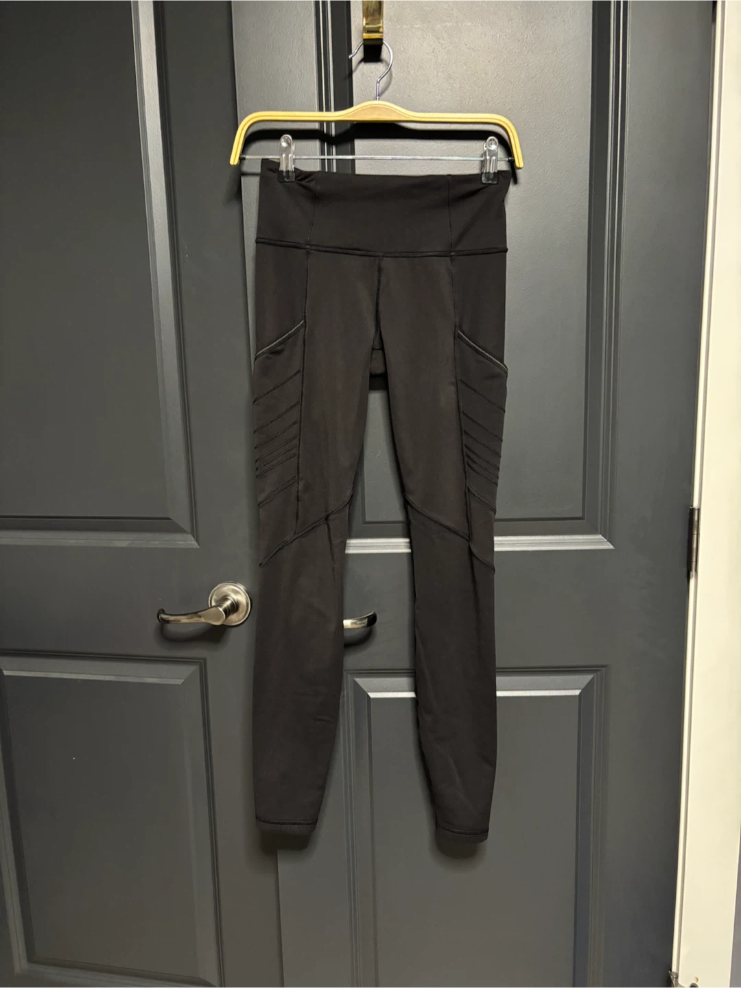 Lululemon Black Leggings Size 4