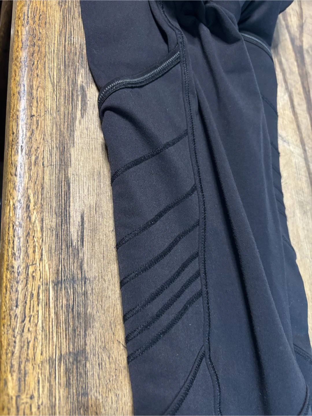 Lululemon Black Leggings Size 4 - photo 5
