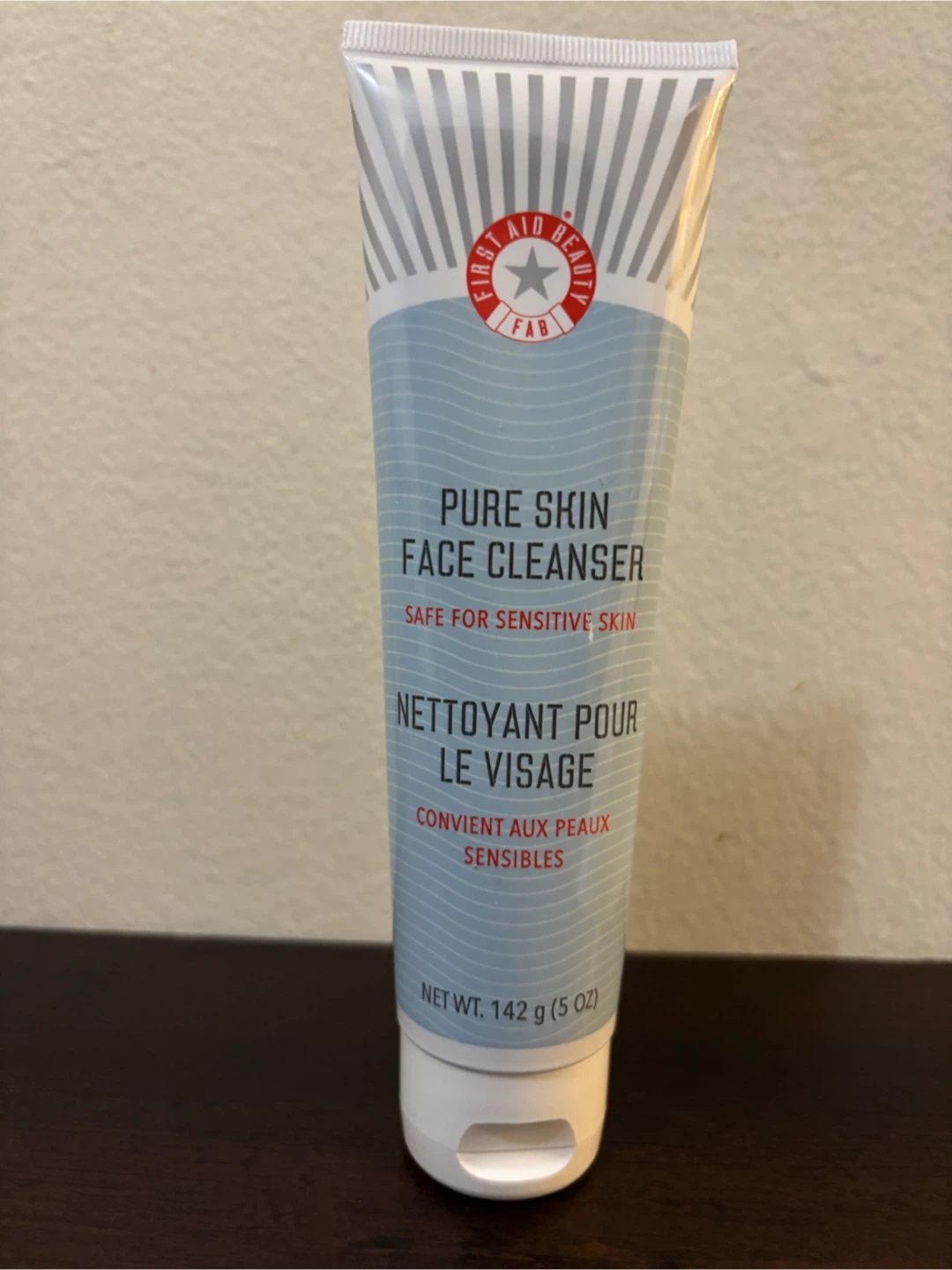 NEW-First Aid Beauty Pure Skin Face Cleanser 5 oz