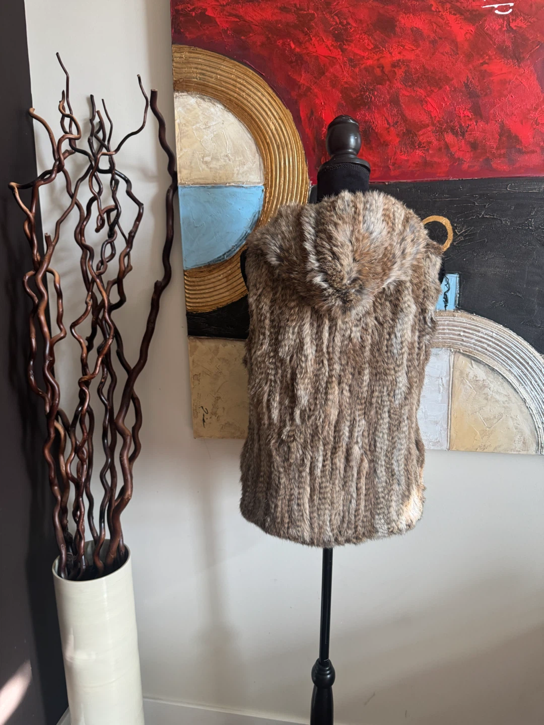 🐇 LINDO Rabbit Fur Hooded Vest – Natural Brown/Tan - photo 2