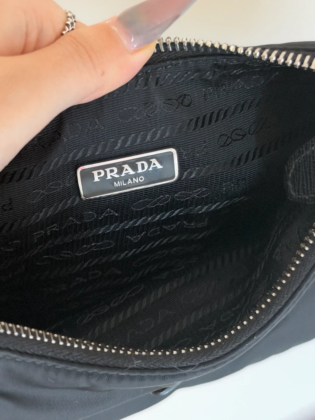 Prada Re-Edition 2005 Re-Nylon Mini Bag - photo 3
