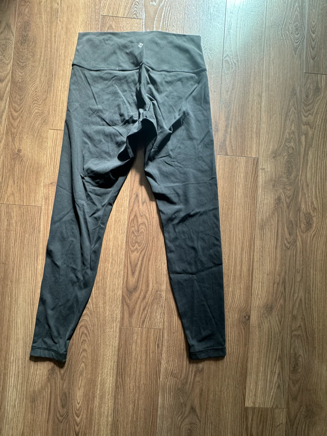🖤 Lululemon High-Waisted Black Tights – Size 10 - photo 2
