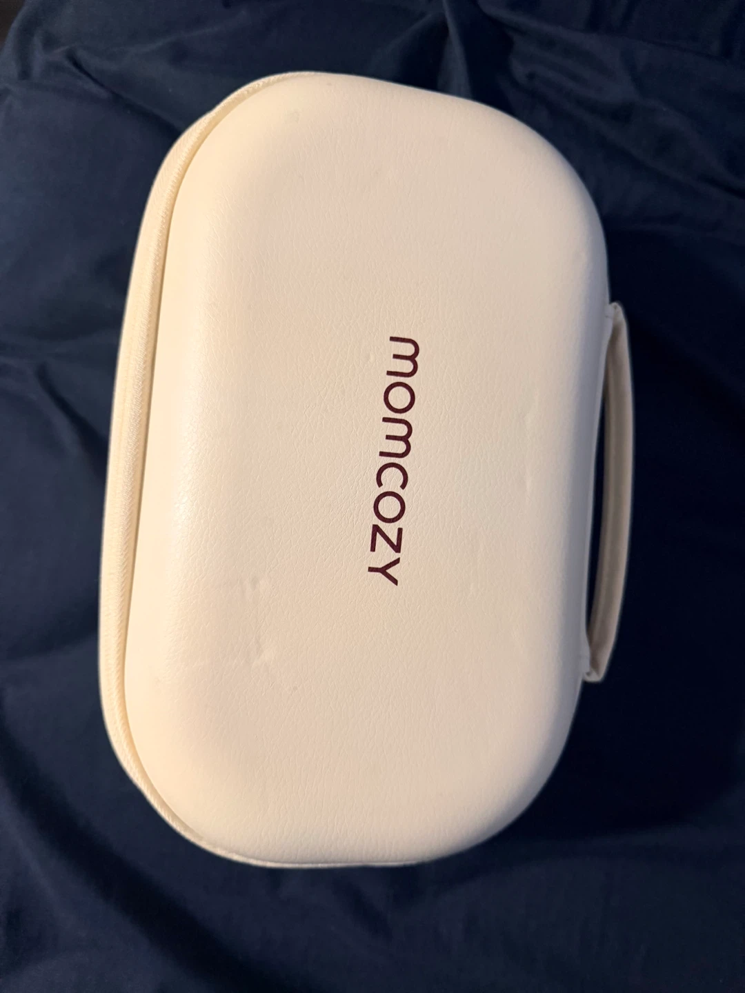Momcozy Wearable Breast Pump with Carrying Case