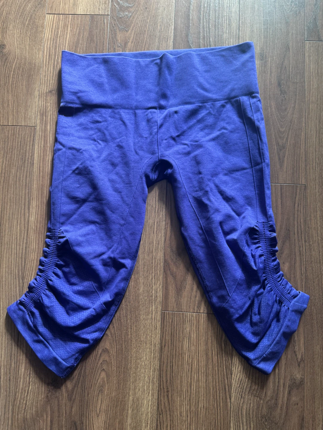 💜 Lululemon Purple Biker-Style Shorts S/M | Cinched Side Detail