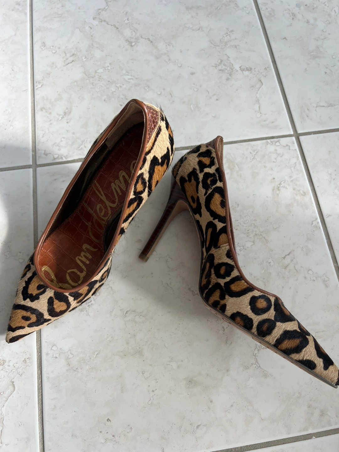 Sam Edelman calf skin pumps