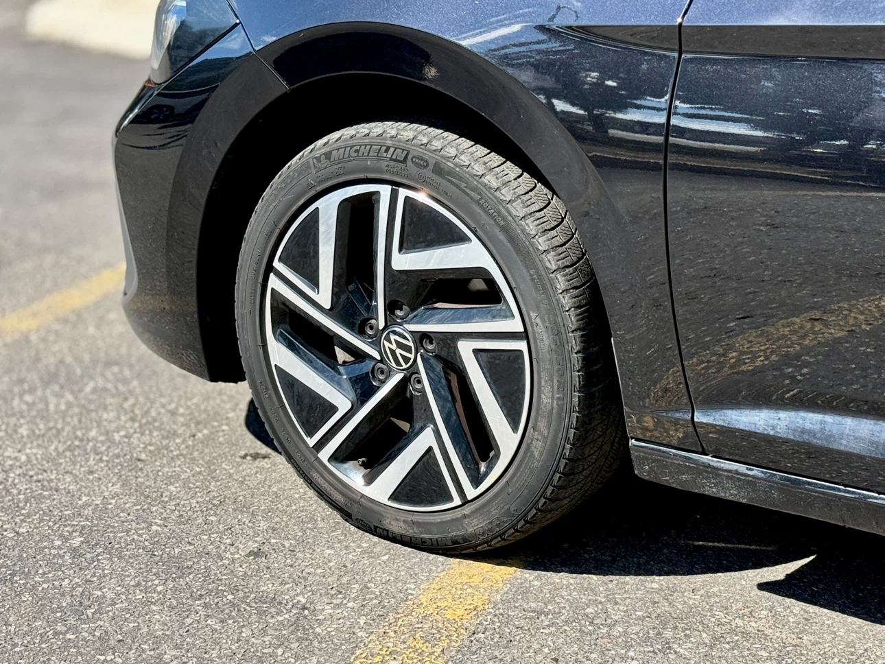 2024 Volkswagen Jetta  SEL - photo 4