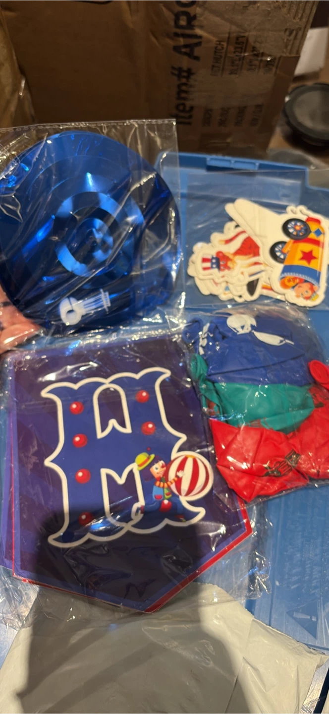 NEW Carnival Party Kit - photo 3