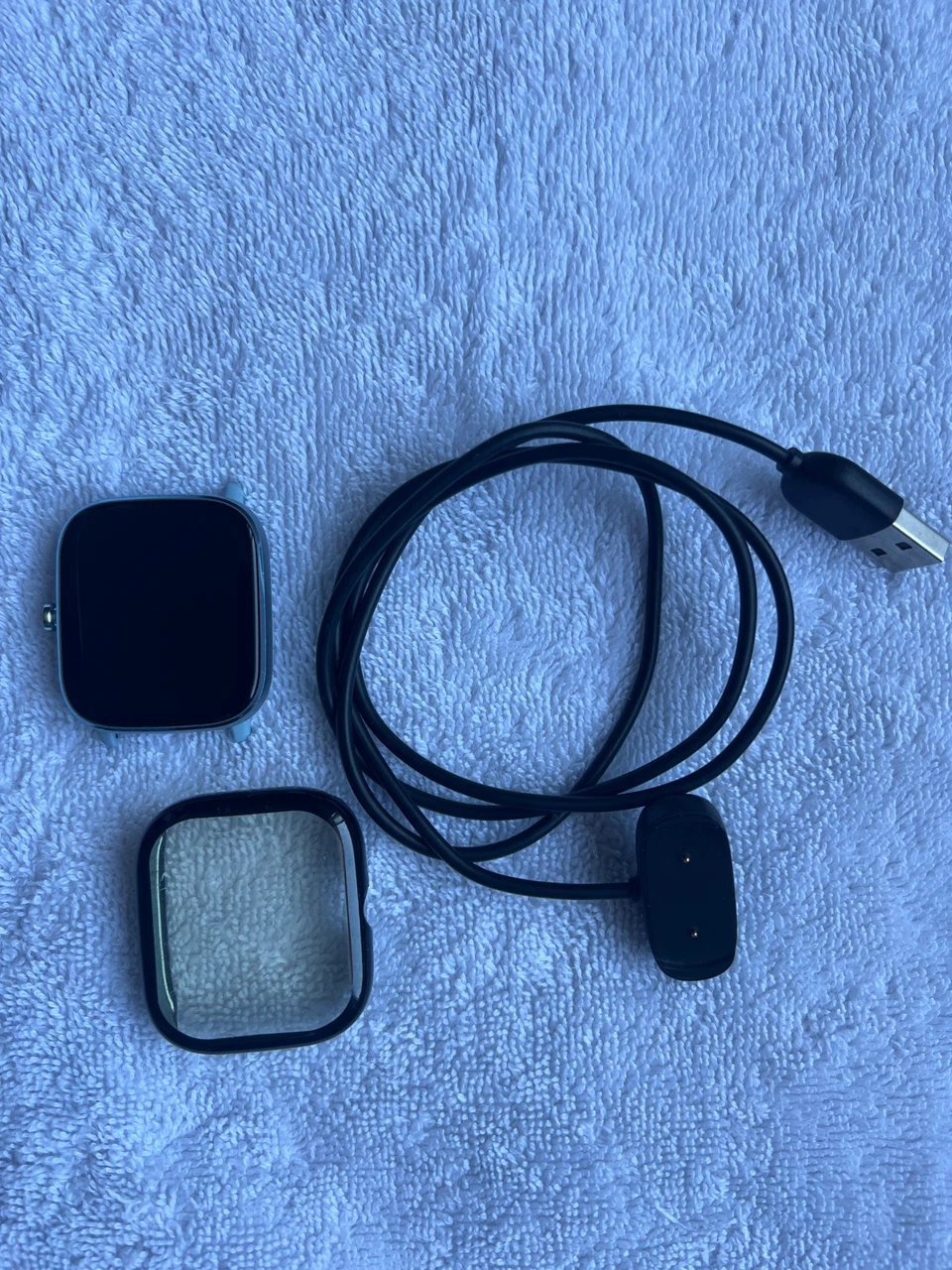 Amazfit GTS 2 Mini - broken lug + original charging cable - photo 4